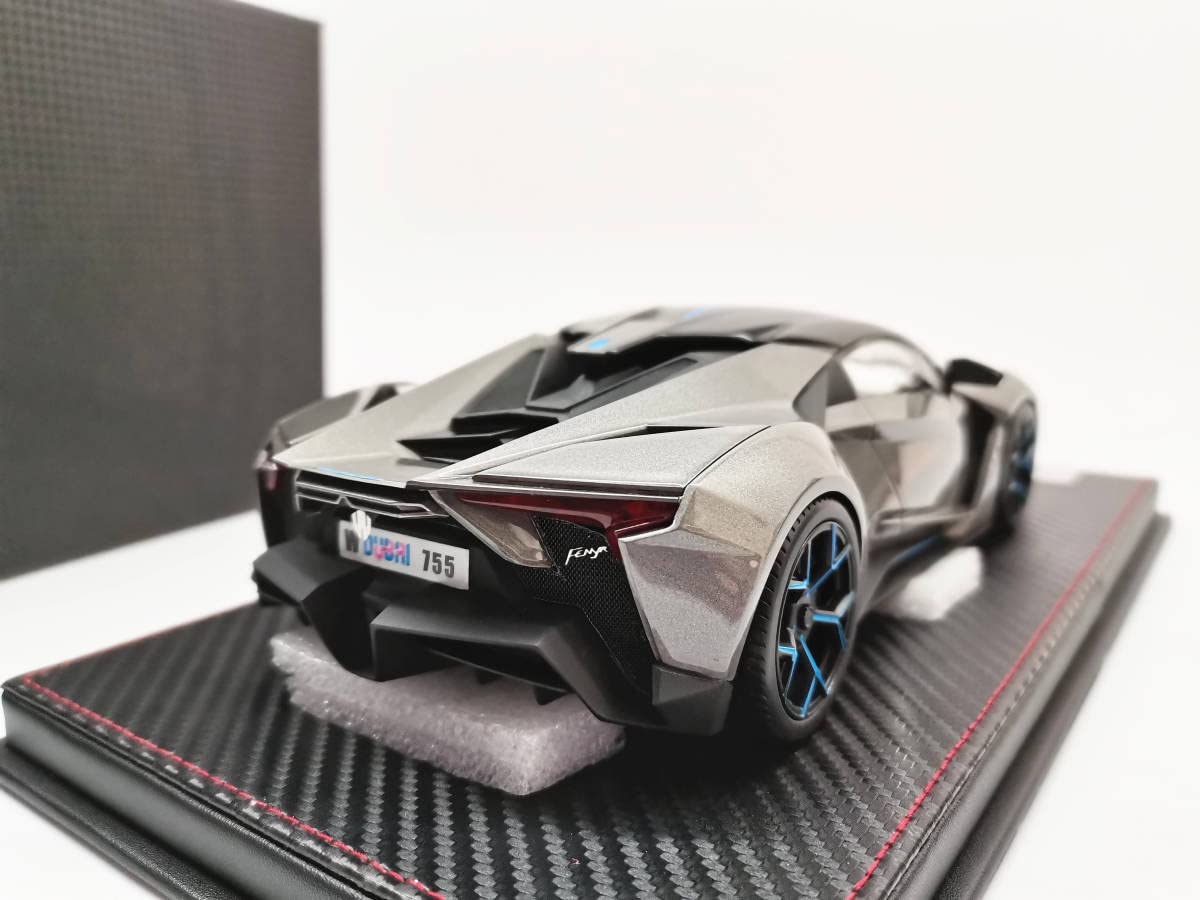 激レアW Motors フェニアスーパースポーツ　　1/18 激レアW Motors フェニアスーパースポーツ 1/18 激レアW Motors